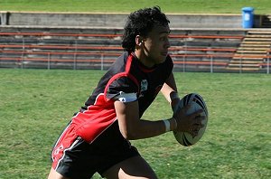 Levi Dodd running - Arrive alive Cup - Endeavour Vs Farrer (Photo : ourfooty media)