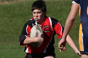 BUCKLEY SHIELD - Endeavour SHS v Westfields SHS aCTioN (Photo's : ourfooty media)