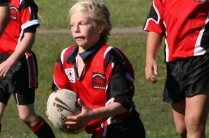 BUCKLEY SHIELD - Endeavour SHS v Westfields SHS aCTioN (Photo's : ourfooty media)