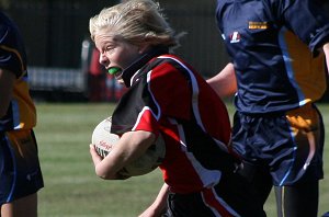 BUCKLEY SHIELD - Endeavour SHS v Westfields SHS aCTioN (Photo's : ourfooty media)