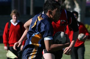 BUCKLEY SHIELD - Endeavour SHS v Westfields SHS aCTioN (Photo's : ourfooty media)
