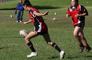 BUCKLEY SHIELD - Endeavour SHS v Westfields SHS aCTioN (Photo's : ourfooty media)