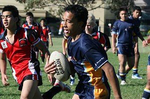 BUCKLEY SHIELD - Endeavour SHS v Westfields SHS aCTioN (Photo's : ourfooty media)