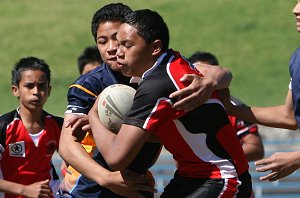 Michael Buettner Shield '09 Grand Final Westfields SHS v Endeavour SHS action (Photo : ourfootymedia)