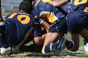 Michael Buettner Shield '09 Grand Final Westfields SHS v Endeavour SHS action (Photo : ourfootymedia)