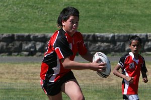 Michael Buettner Shield '09 Grand Final Westfields SHS v Endeavour SHS action (Photo : ourfootymedia)