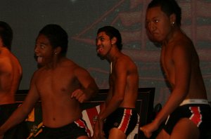 The Endeavour boys do the Huka (Photo : ourfootymedia)