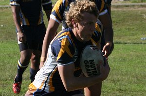 UNI SHIELD - Endeavour SHS v Westfields SHS aCTioN (Photo's : ourfooty media)