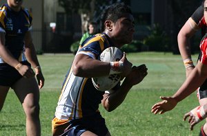 UNI SHIELD - Endeavour SHS v Westfields SHS aCTioN (Photo's : ourfooty media)