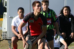 UNI SHIELD - Endeavour SHS v Westfields SHS aCTioN (Photo's : ourfooty media)