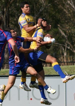 Harold Matthew's Cup 2010 Semi Final Action EELS v KNIGHTS (Photo's : Steve Montgomery / OurFootyTeam.com)