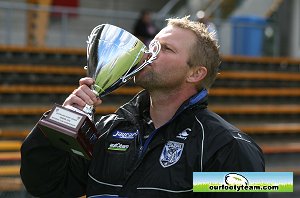 Bulldogs Coach - John WILSON kisses the National u16 Club Trophy (Photo's : OurFootyMedia)