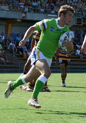 Balmain TIGERS v Canberra RAIDERS Rnd2 SG Ball Action (Photo's : OurFootyMedia) 
