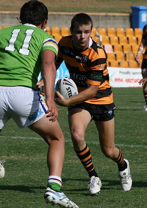 Balmain TIGERS v Canberra RAIDERS Rnd2 SG Ball Action (Photo's : OurFootyMedia) 