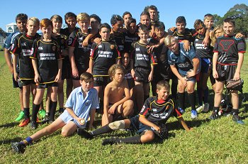 ILLAWARRA SHS year 7 Team Photo (Photo : steve montgomeryy / OurFootyMedia) 