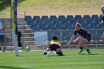 2017 gio Schoolboy Cup Quarter Final Action - Endeavour SHS v The Hills SHS (Photo : steve montgomery / OurFootyTeam.com) 