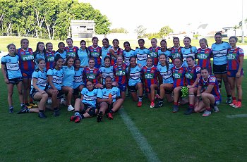 Newcastle Knights & Cronulla Sharks U18 Tarsha Gale Cup u18 Girls Rugby League Qualifying Final GroupPhoto (Photo : steve montgomery / OurFootyTeam.com)