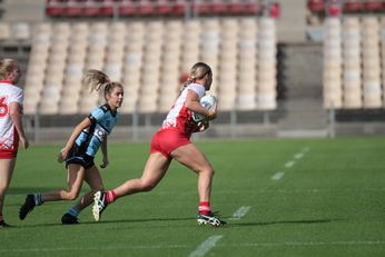 STEELERS v SHARKS NSWRL Tarsha Gale Cup u18 Womam's Rugby League Action (Photo : steve montgomery / OurFootyTeam.com)