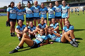 Cronulla Sharks Tarsha Gale Cup Rnd 4 TeamPhoto (Photo : Steve Montgomery / ourFootyTeam.com)