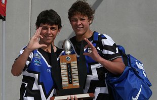 Cameron Paddy & Scott Sorensen celebrate with the U 15 A's Trophy ( Photo's : ourfooty media ) 