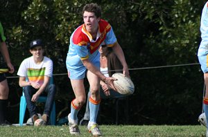 Tom McLennan gets De La going - Cronulla Caringbah Vs De La salle U 15A's Rnd 12 (Photo's : ourfooty media)