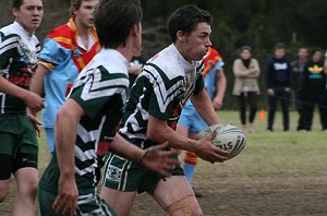 De La Salle Vs Como Crocodiles u 17's Rnd 15 (Photo : ourfooty media)