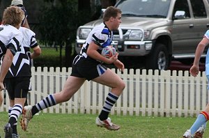 Tommy Fry off on a run - De La Salle Vs Cronulla U 15A's (Photo : ourfooty media)