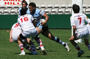 Joel Tubbs runs it straight (Photo : ourfooty meda) 