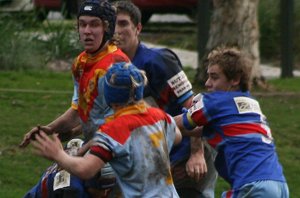 UNDER 16B's aCTioN - Dragons v De La Salle (Photo : ourfooty media)