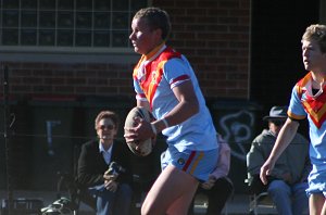 Luke Manahan running hard - De La Salle v Engadine Dragons 16A's rnd 15 ACTION (Photo's : ourfootymedia)