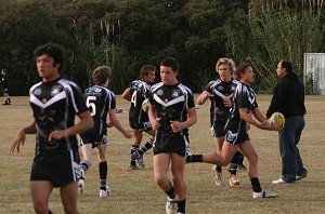 Cronulla Caringbah Under 16A's warm up for their clash with the Dragons (Photo's : ourfooty media)