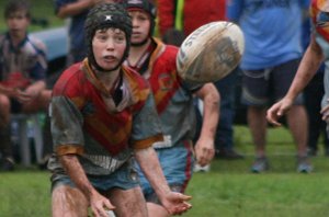 St. John's Bosco v De La Salle Under 13A rnd 9 aCTioN (Photo's : ourfooty media)