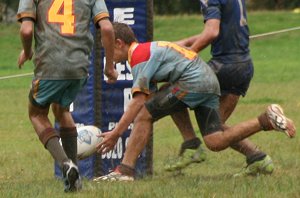 St. John's Bosco v De La Salle Under 13A rnd 9 aCTioN (Photo's : ourfooty media)