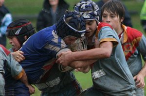 St. John's Bosco v De La Salle Under 13A rnd 9 aCTioN (Photo's : ourfooty media)