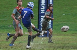St. John's Bosco v De La Salle Under 13A rnd 9 aCTioN (Photo's : ourfooty media)