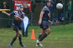 St. John's Bosco v De La Salle Under 13A rnd 9 aCTioN (Photo's : ourfooty media)