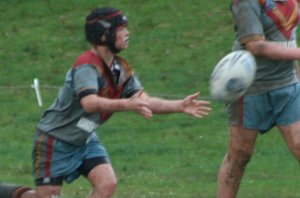 St. John's Bosco v De La Salle Under 13A rnd 9 aCTioN (Photo's : ourfooty media)