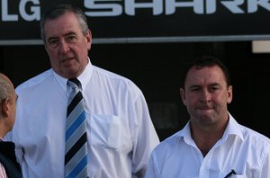 Ricky Stewart watches the junior Sharks (Photo : ourfootymedia)