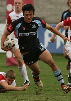 Cronulla Sharks U17's v St. Helen's Saints Academy action (Photo's : ourfootymedia)