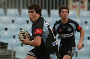 Cronulla Sharks U17's v St. Helen's Saints Academy action (Photo's : ourfootymedia)