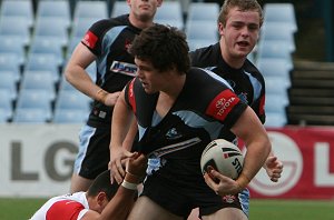 Cronulla Sharks U17's v St. Helen's Saints Academy action (Photo's : ourfootymedia)