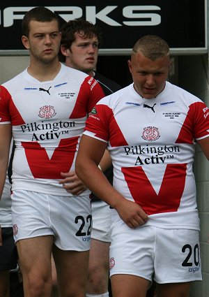 Cronulla Sharks U17's v St. Helen's Saints Academy action (Photo's : ourfootymedia)