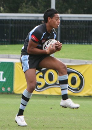 Cronulla Sharks U17's v St. Helen's Saints Academy action (Photo's : ourfootymedia)