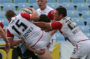 Cronulla Sharks U17's v St. Helen's Saints Academy action (Photo's : ourfootymedia)