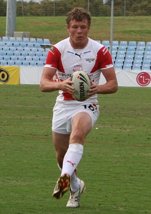 Cronulla Sharks U17's v St. Helen's Saints Academy action (Photo's : ourfootymedia)