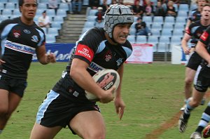 Cronulla Sharks U17's v St. Helen's Saints Academy action (Photo's : ourfootymedia)