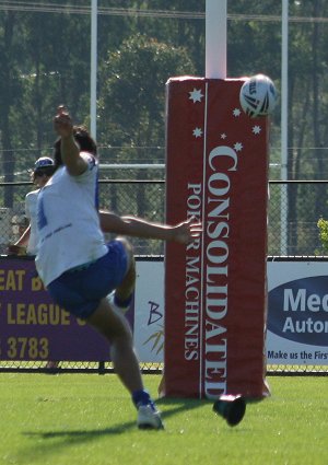 Peter Irwin converts 2 more points - 2009 Harold Matthew's & National U16 Championships Grand Final Canterbury Bulldogs v Parramatta Eels - ACTioN (Photo's : ourfooty media)