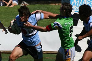 Adam Peacock with the 1st run of the 2009 SG Ball season (Photo : ourfooty media)