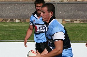 James Hasson runs the footy - Raiders vs Sharks (Photo : ourfooty media)