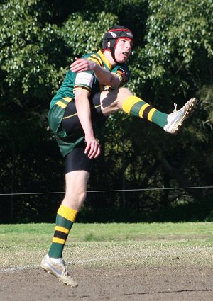 De La Salle v Sutherland U17B's in ACTION (Photo's : ourfootymedia)